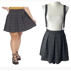 HOT TOPIC Paid Suspender Skirt - Black and Gray sz.L